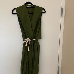 VINCE, Olive green , 3/4 length cotton dress with rope belt- back cutout